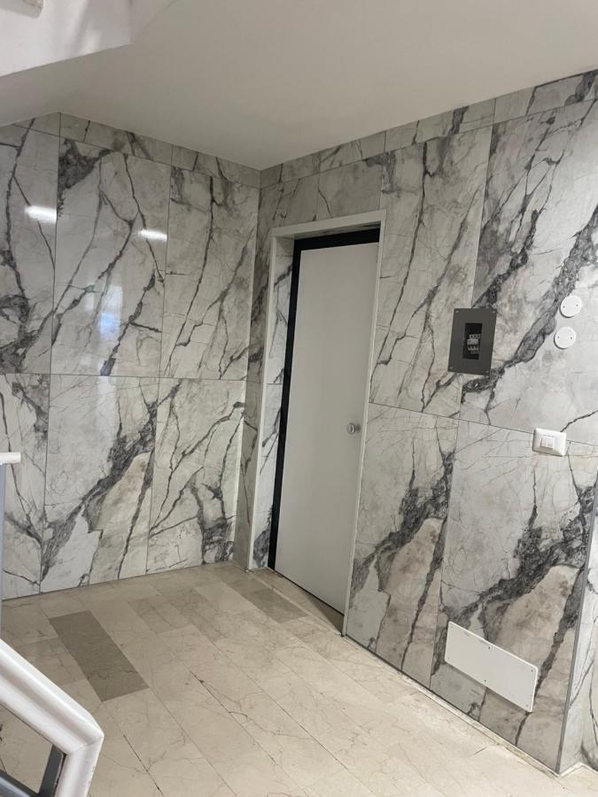 Apartamento La Maison De Nini Verona Exterior foto